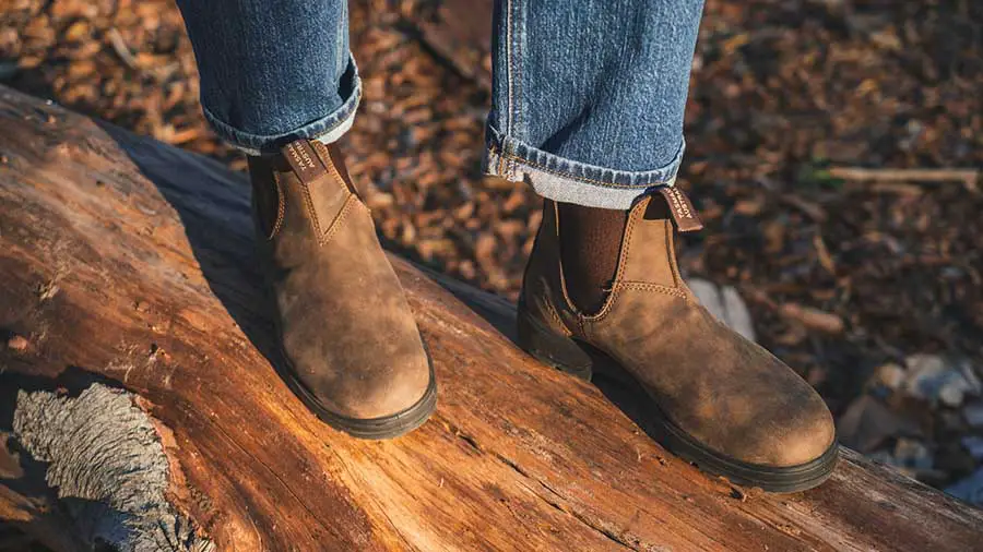 how-to-stretch-blundstones